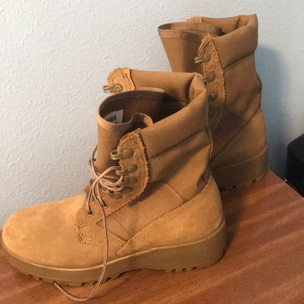 Authentic army boots
